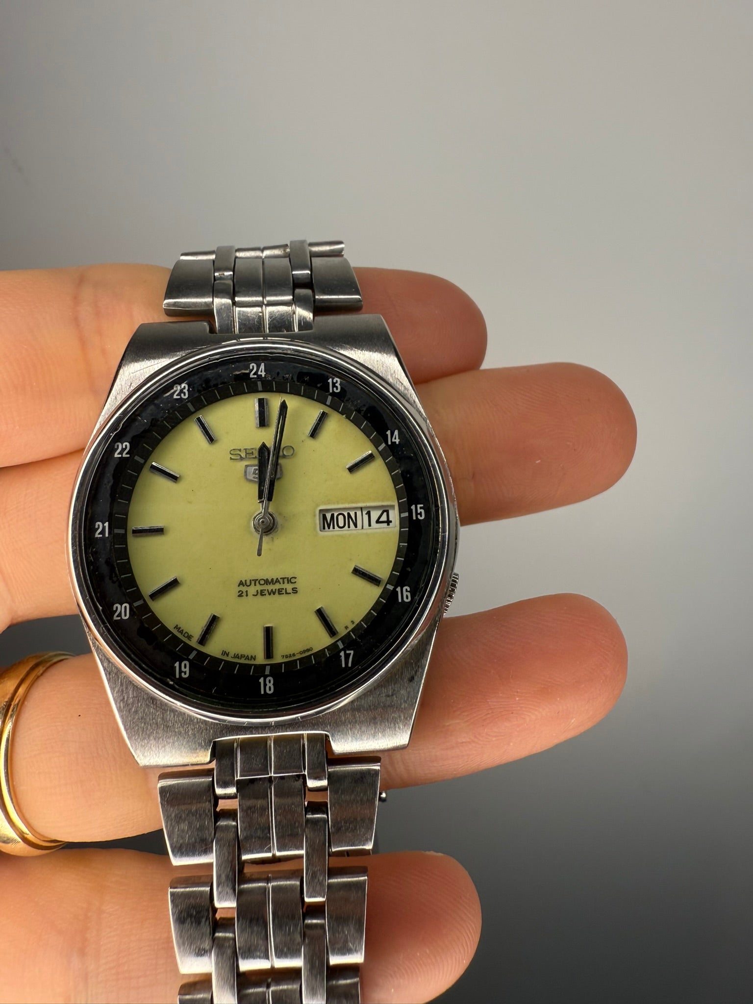 Seiko 5 腕時計　7S26 orient citizen tissot Classic Seiko 5 Big Automatic original japan Ref : SNKK49